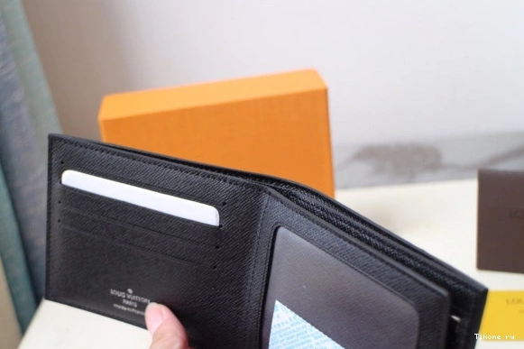 Affordable LOUIS VUITTON AMERIGO WALLET 0717